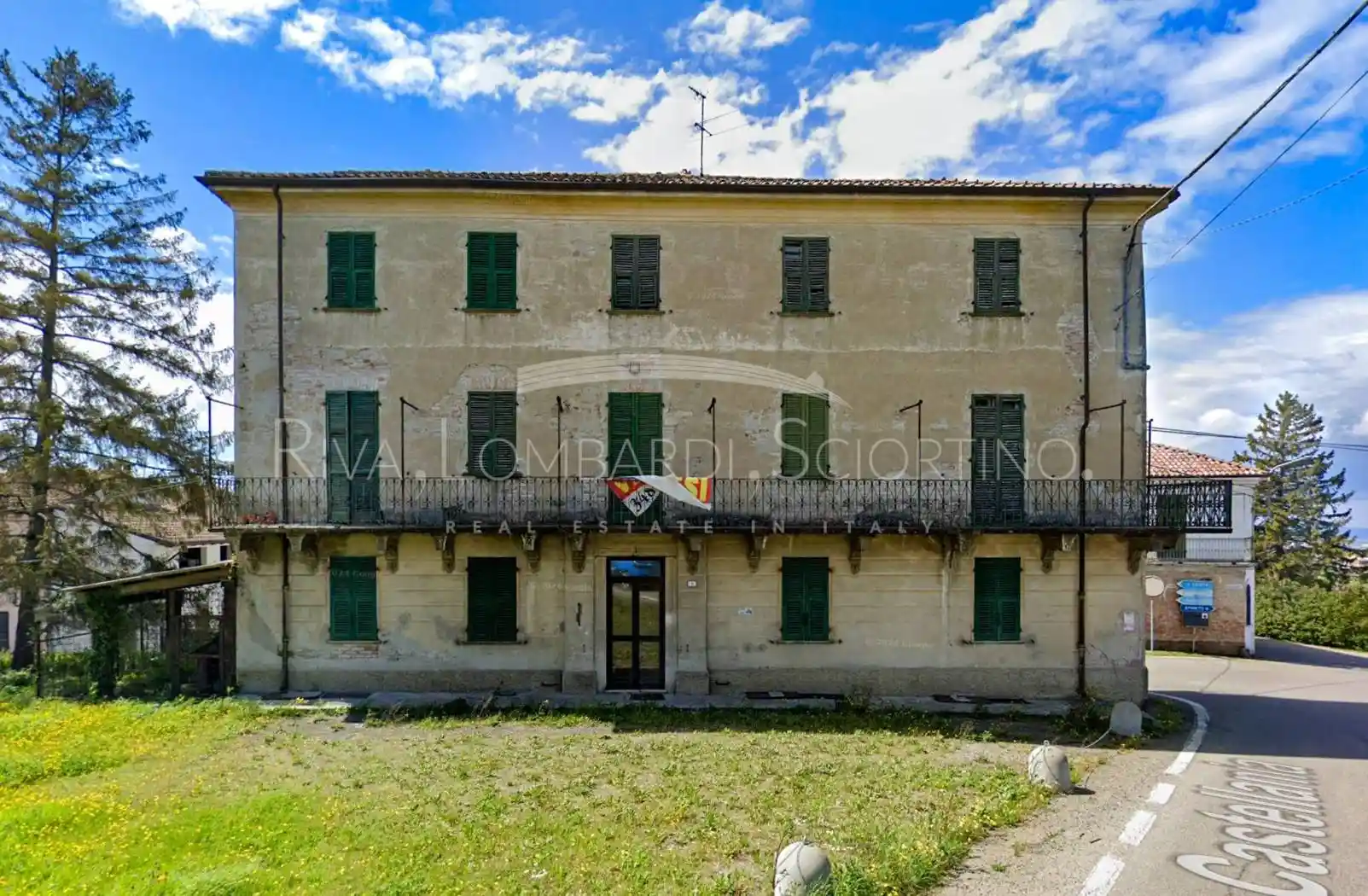 Rustico - Casale in vendita a Carezzano