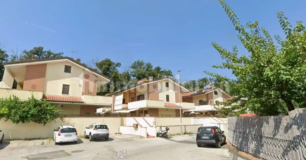 Appartamento in vendita a Collesalvetti