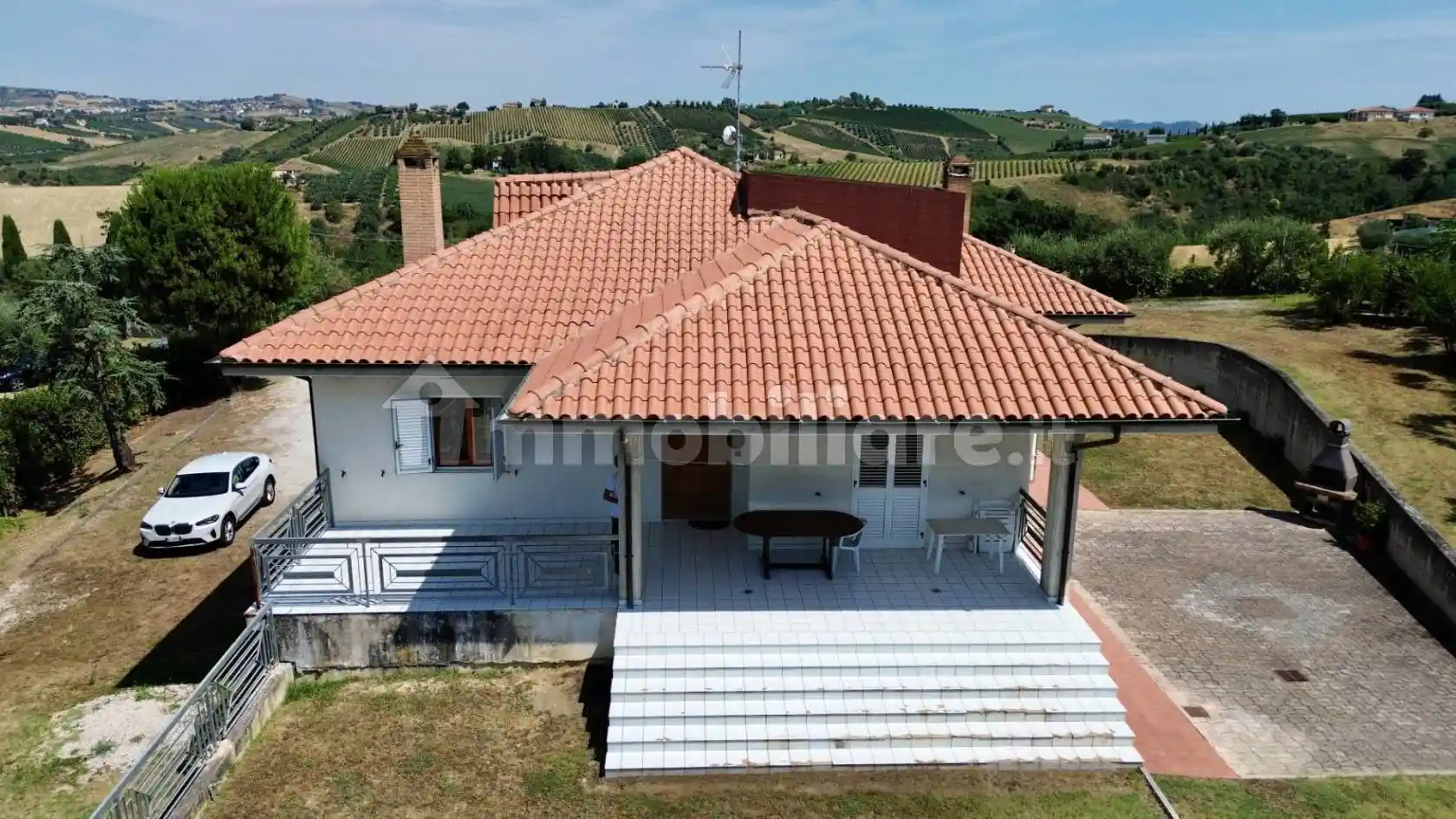 Villa in vendita a Castorano