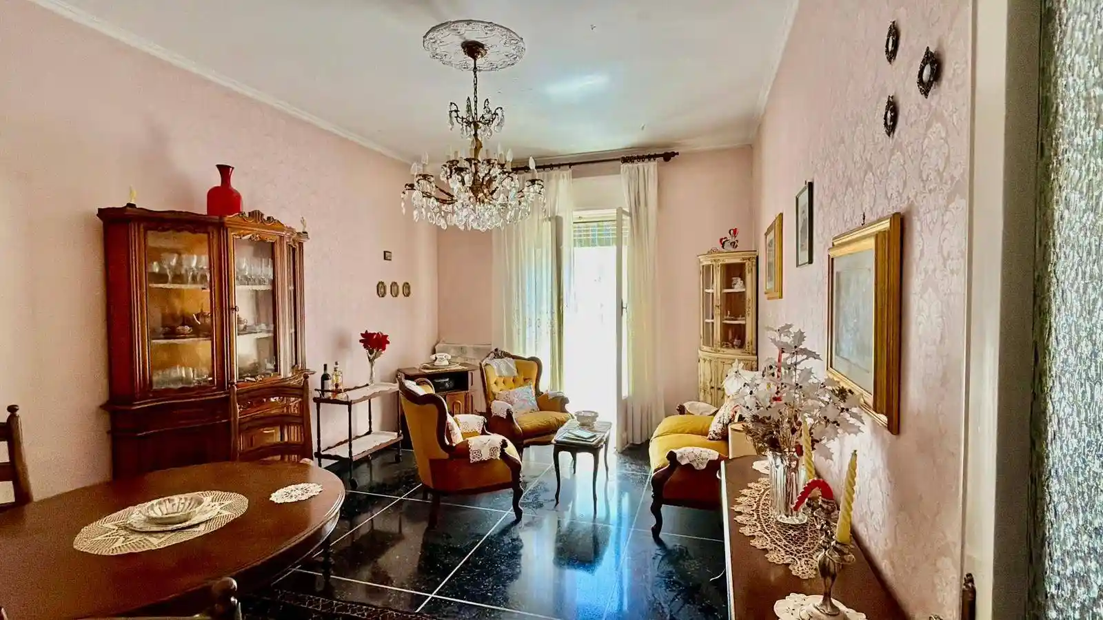 Appartamento in vendita a Genova
