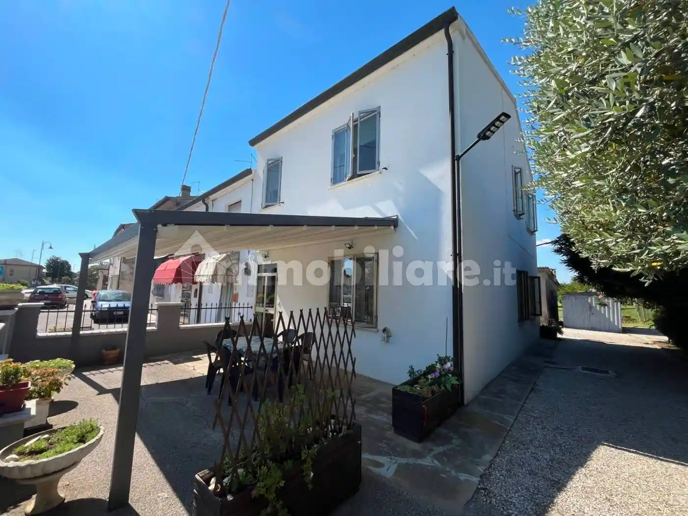 Casa indipendente in vendita a Riva del Po
