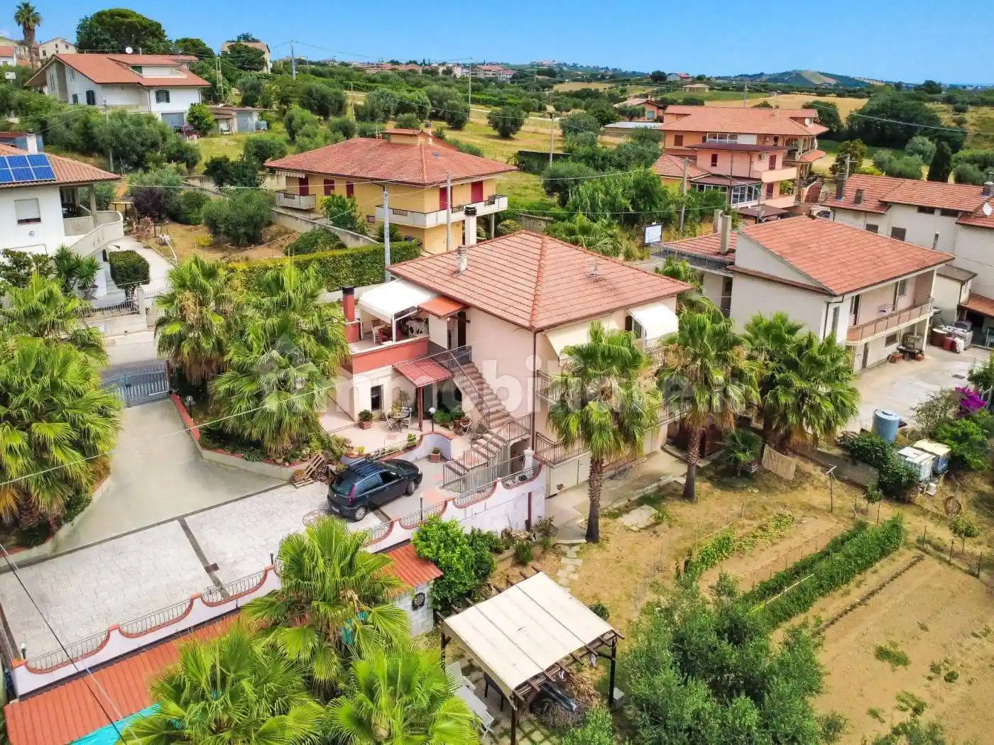 Casa indipendente in vendita a Mosciano Sant'Angelo