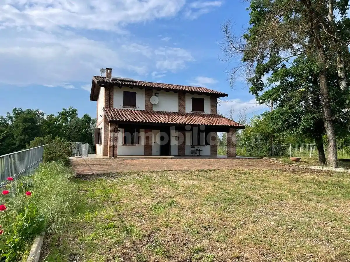 Villa in vendita a Incisa Scapaccino