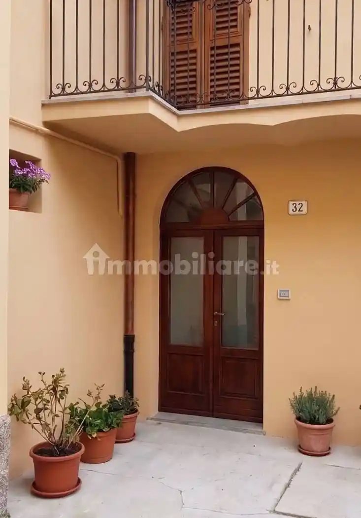 Palazzo - Edificio in vendita a Stazzano