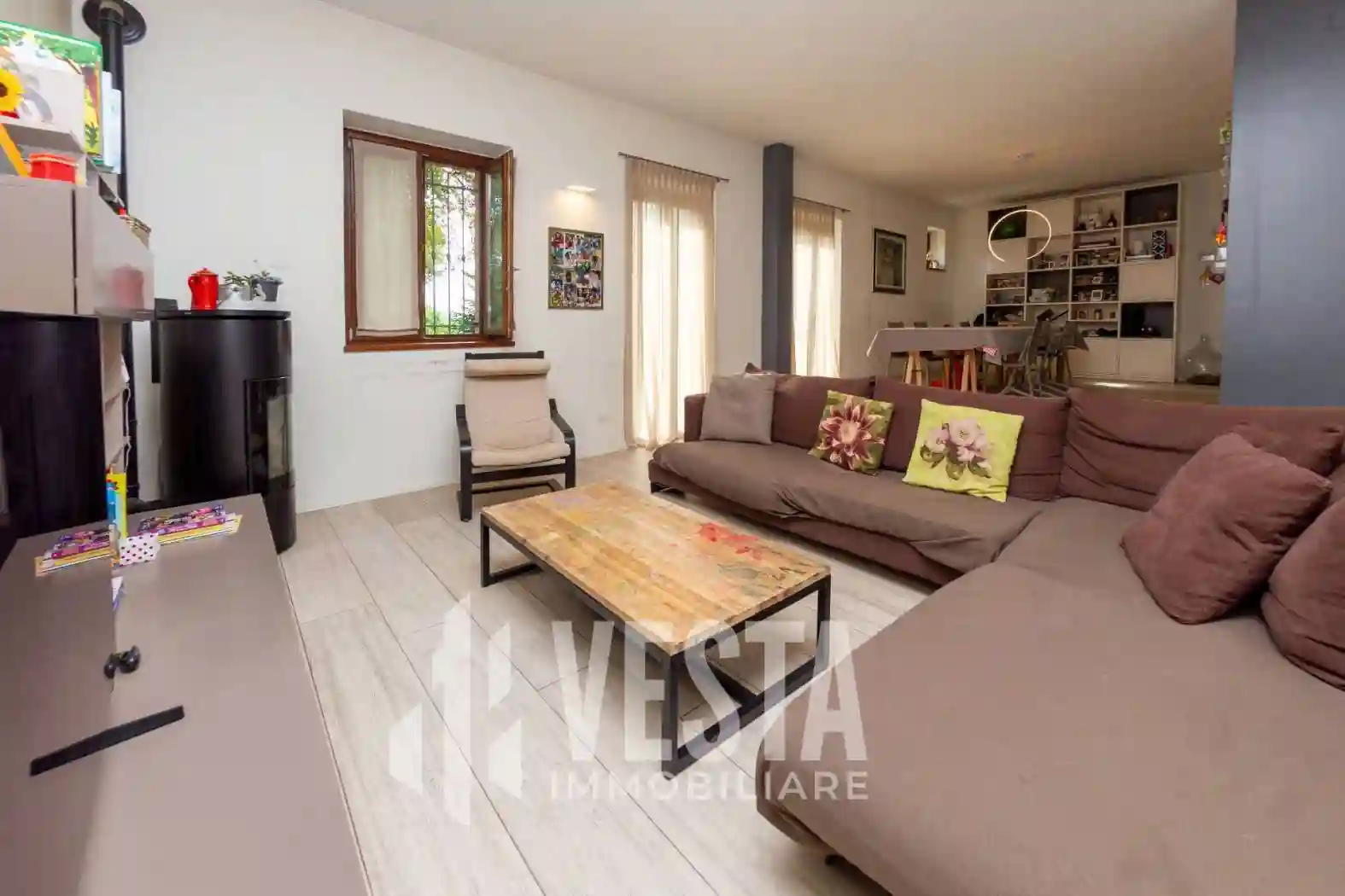Villa - foto 2