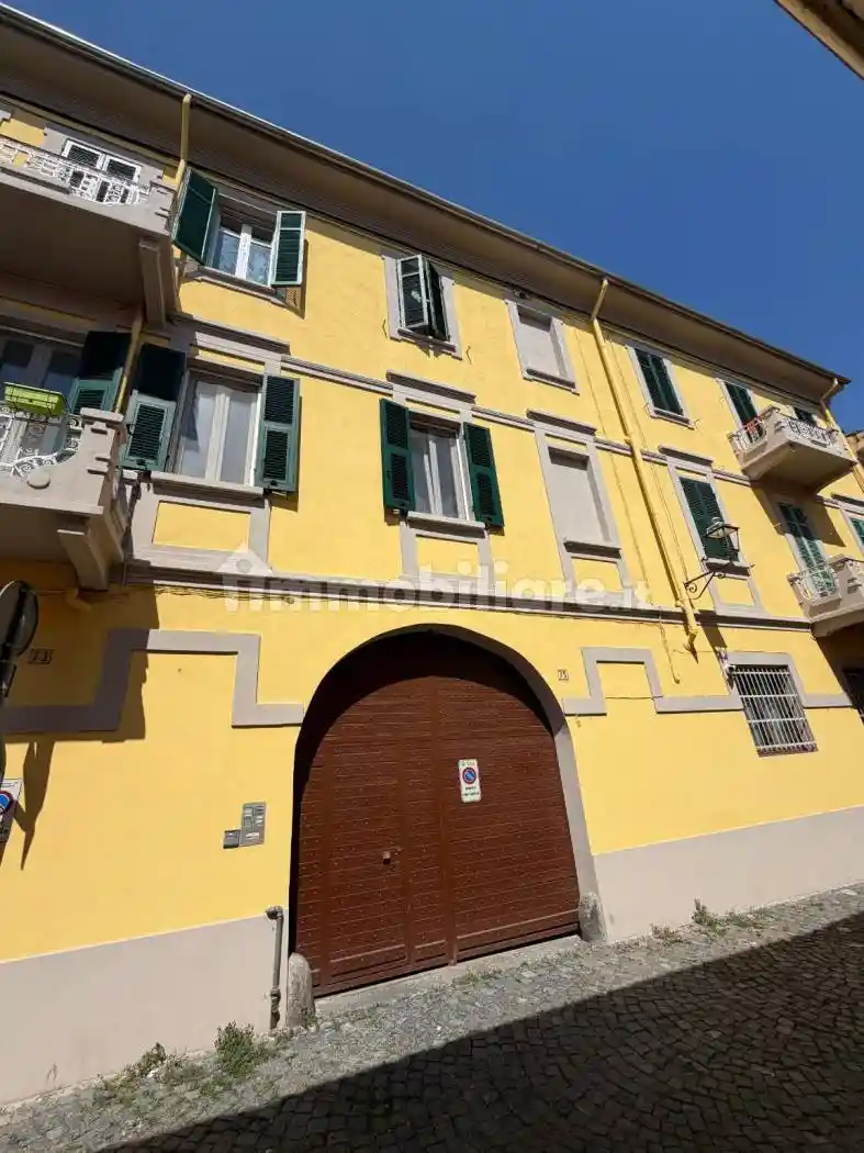 Appartamento in affitto a Valenza