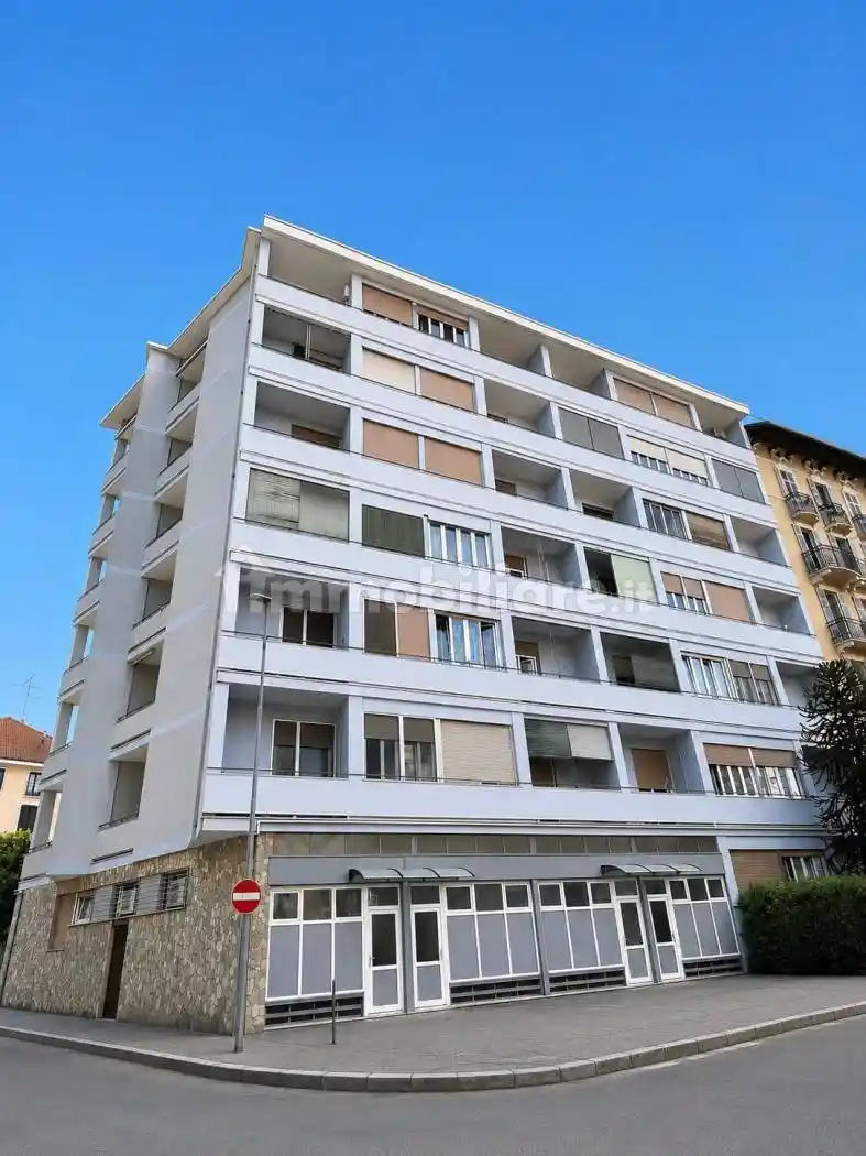 Appartamento in affitto a Novara