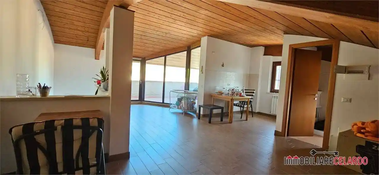 Appartamento in vendita a Colle di Val d'Elsa