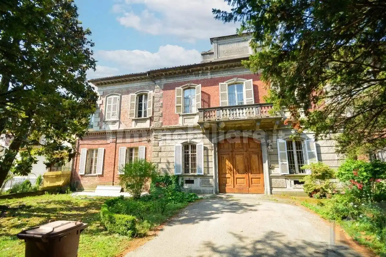 Casa indipendente in vendita a Castelnuovo Don Bosco
