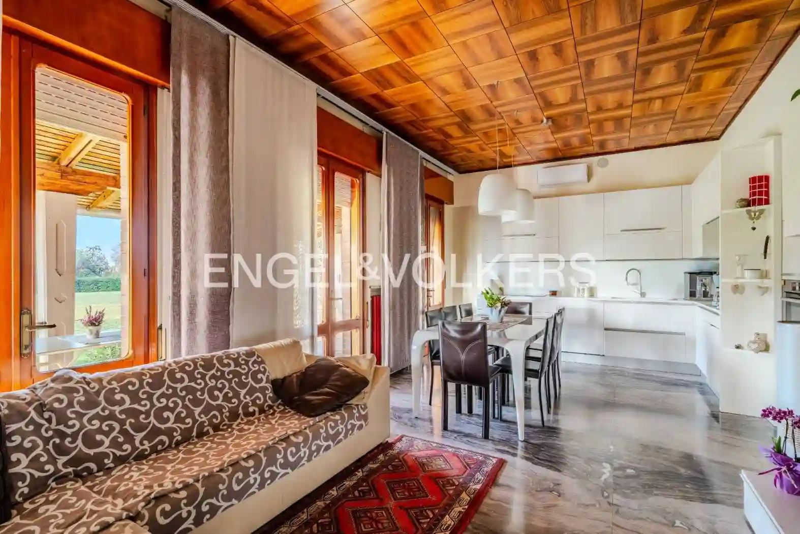 Villa - foto 3