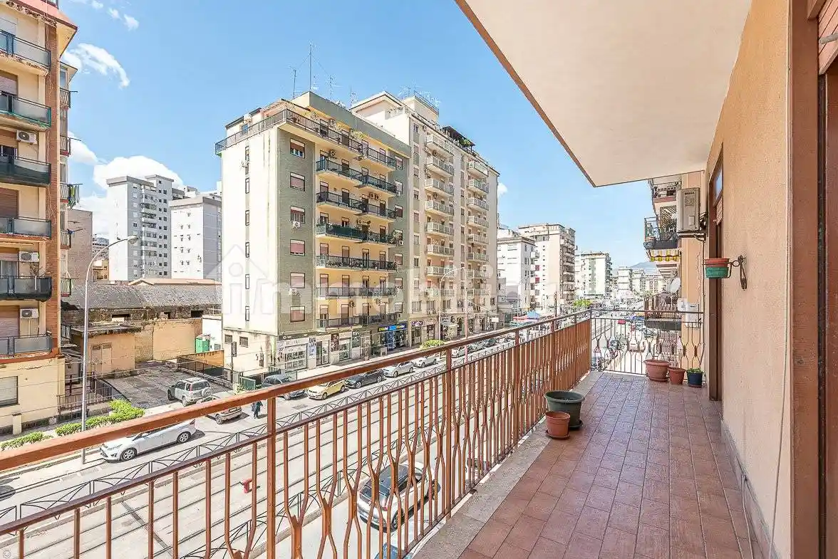 Appartamento in vendita a Palermo