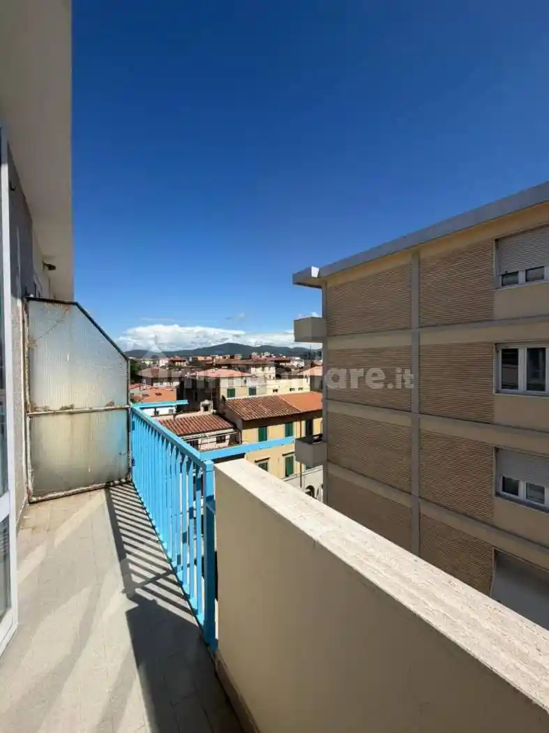 Appartamento in vendita a Livorno
