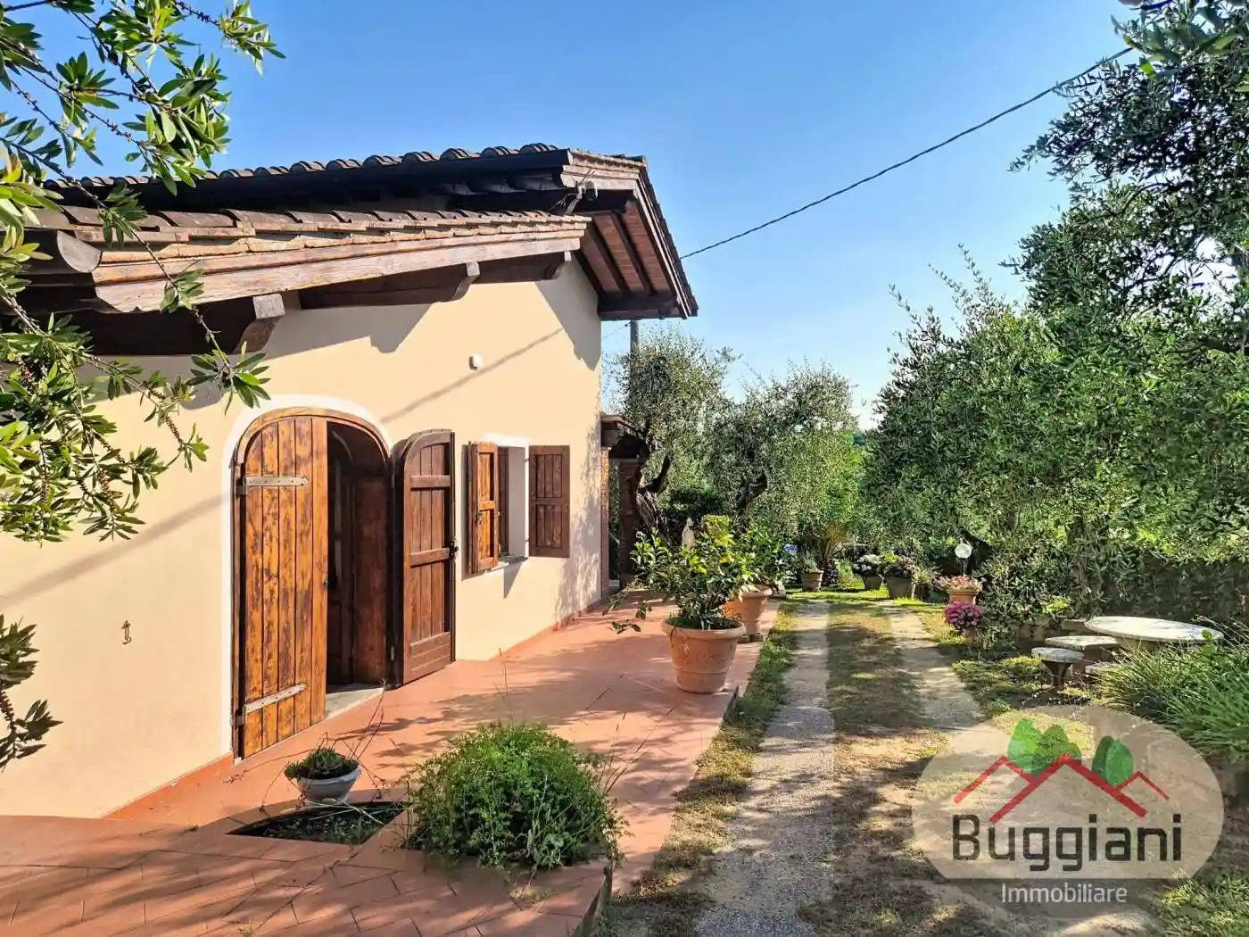 Villa in vendita a Montopoli in Val d'Arno
