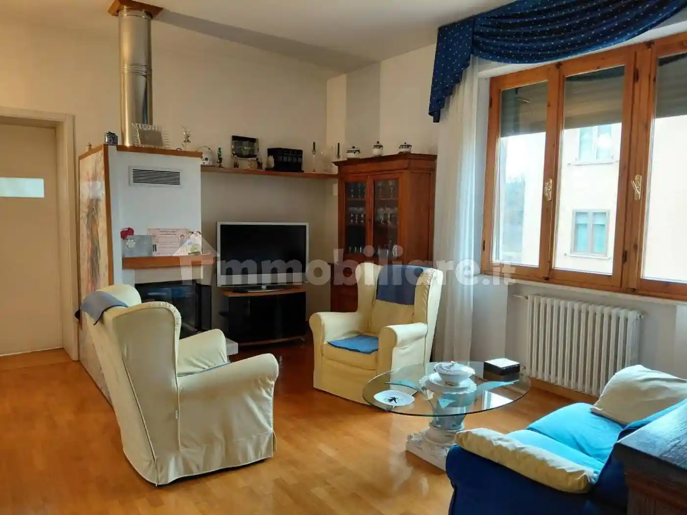 Villa in vendita a Colle di Val d'Elsa