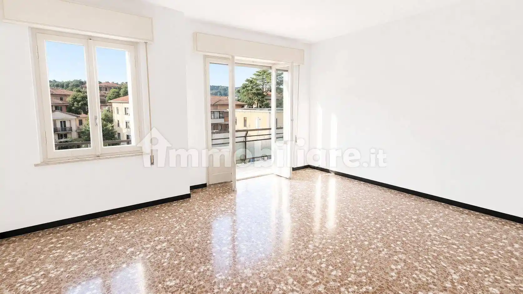Appartamento in vendita a Pesaro