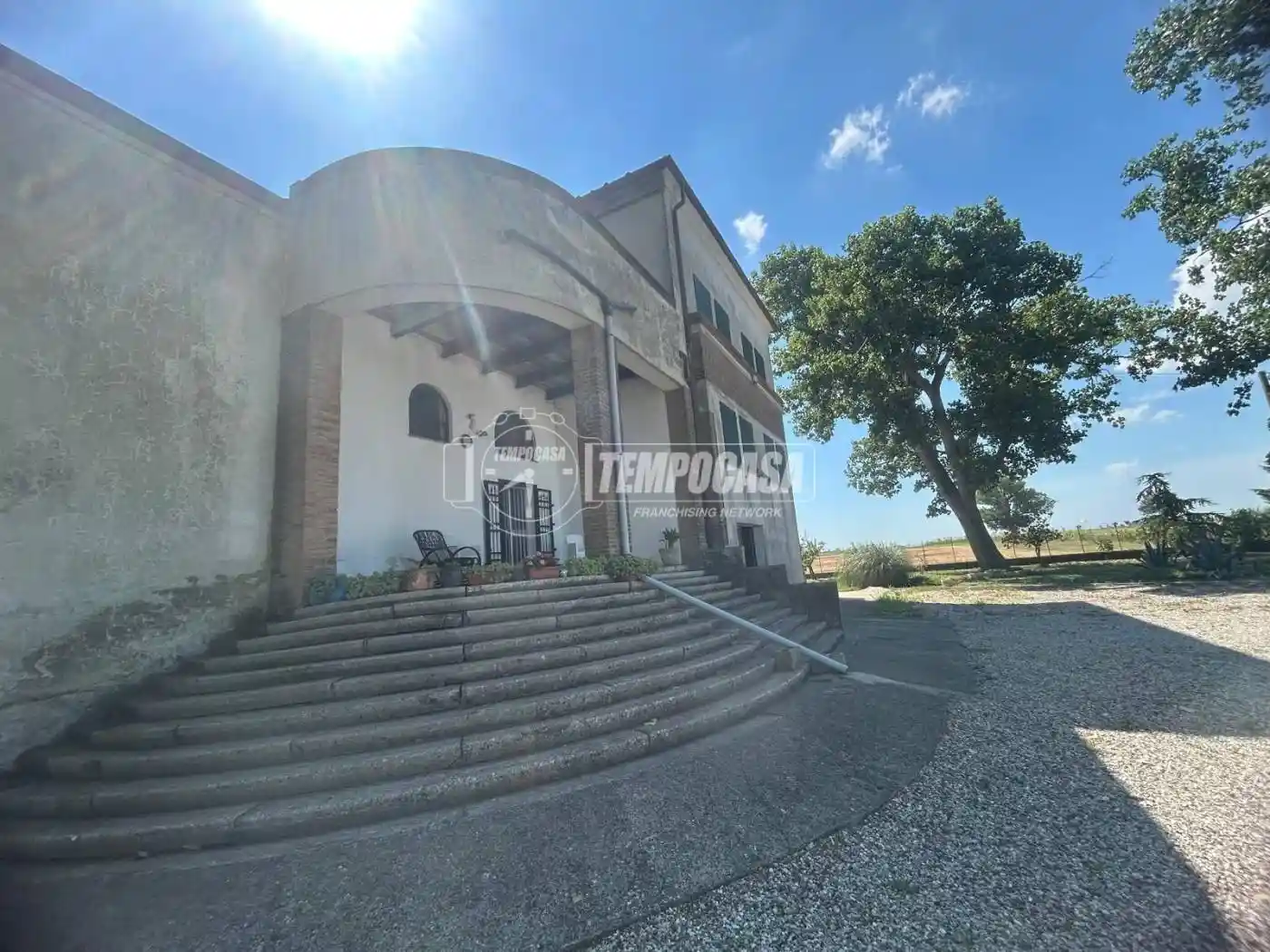 Villa in vendita a Jolanda di Savoia