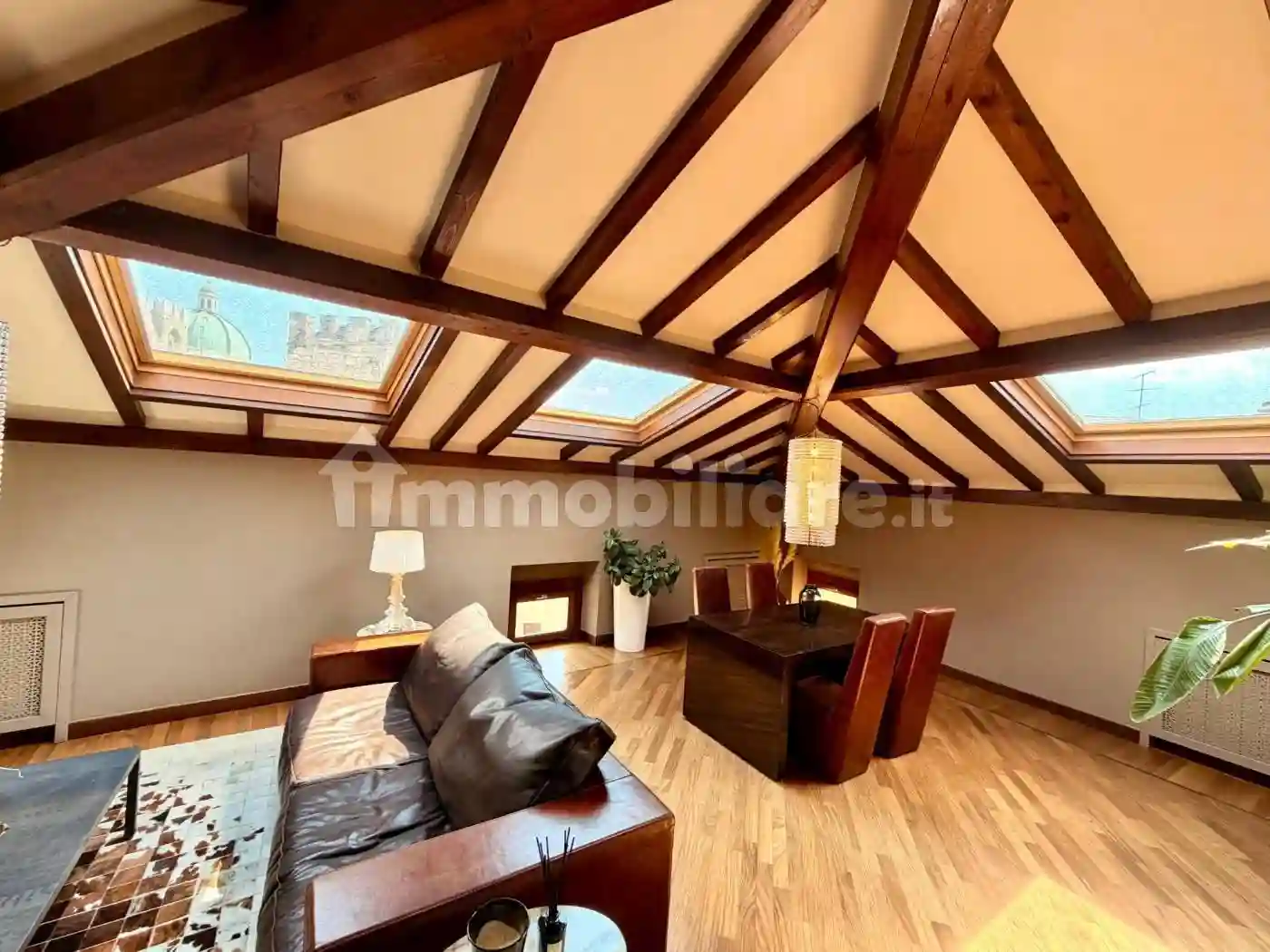 Loft - foto 2