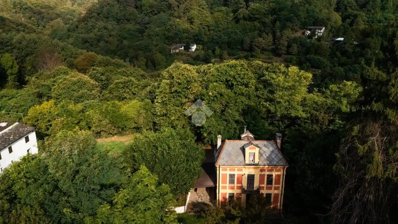 Villa in vendita a Barge