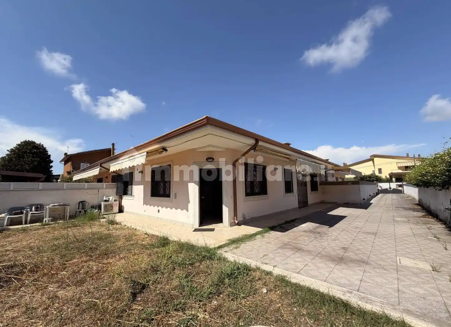 Villa in vendita a Ardea