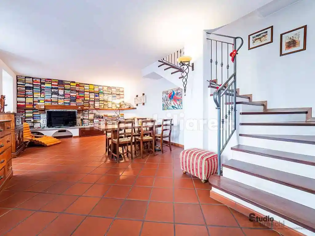 Casa indipendente in vendita a Olginate