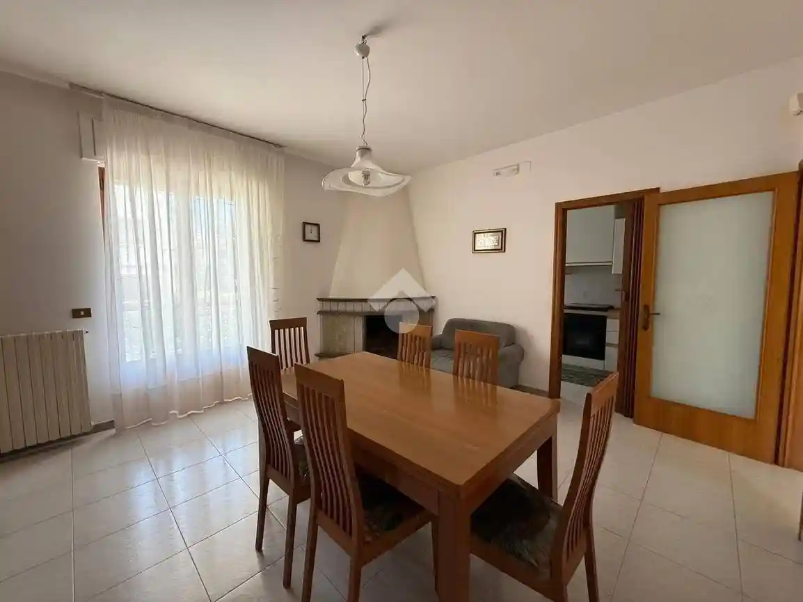 Casa indipendente in vendita a Santeramo in Colle