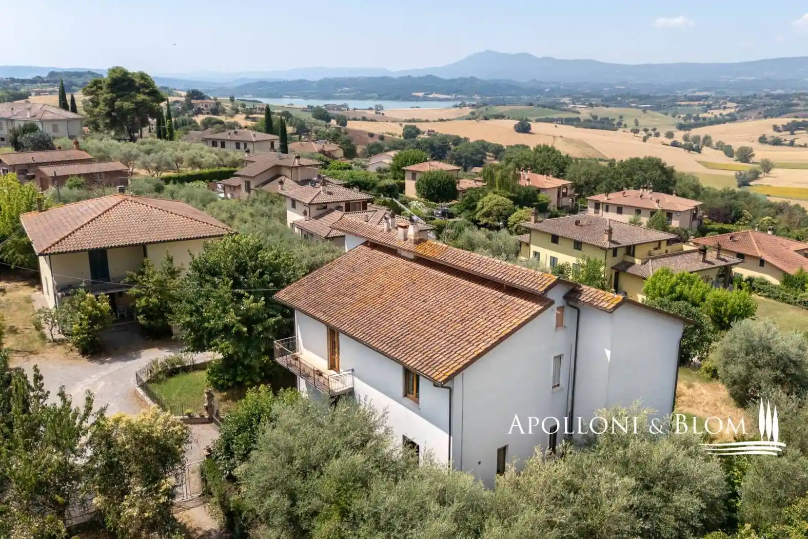 Villa in vendita a Castiglione del Lago