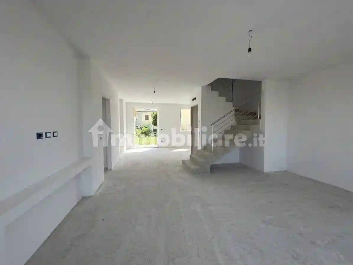 Villetta a schiera - foto 2
