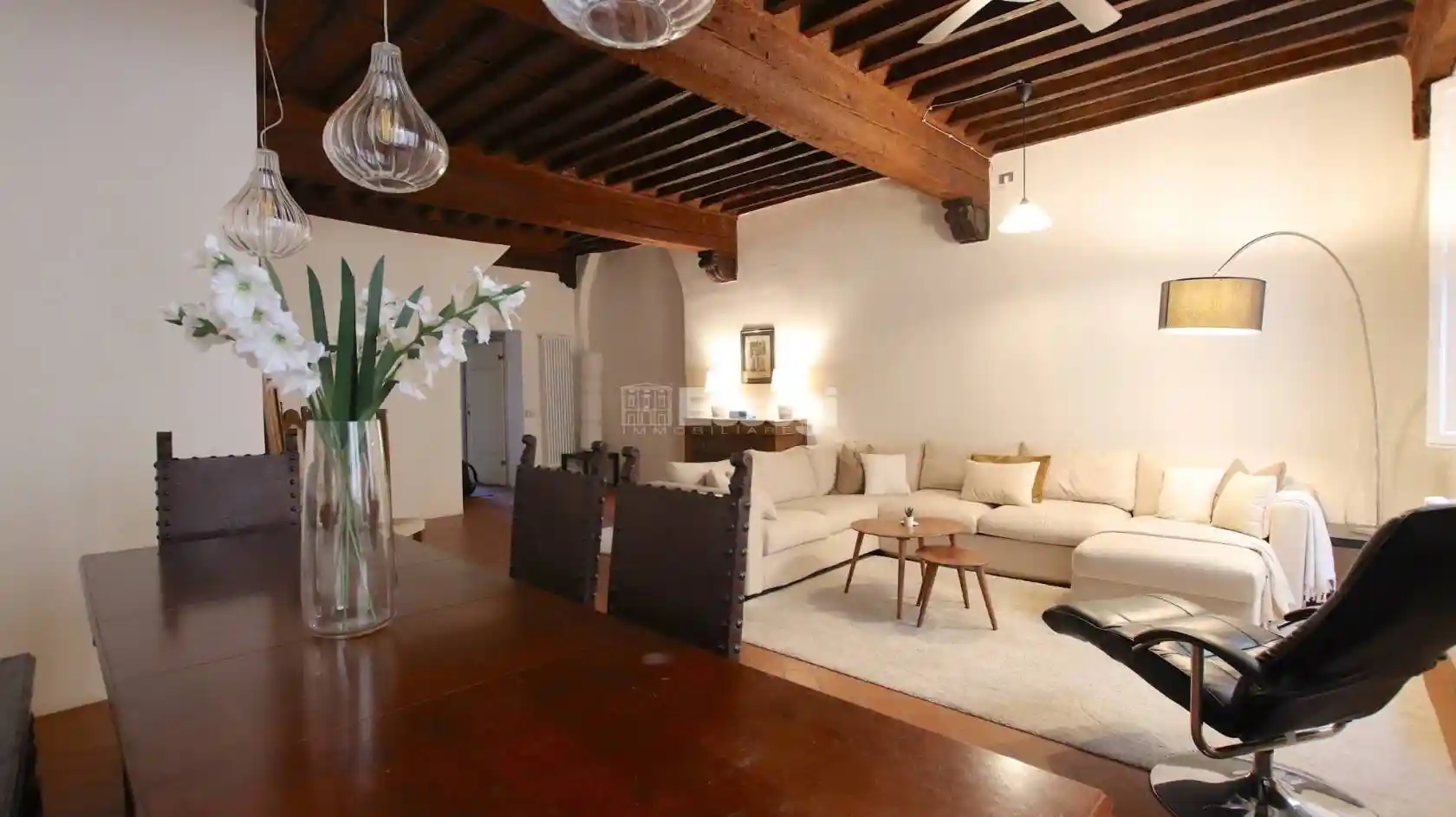 Appartamento in vendita a Lucca