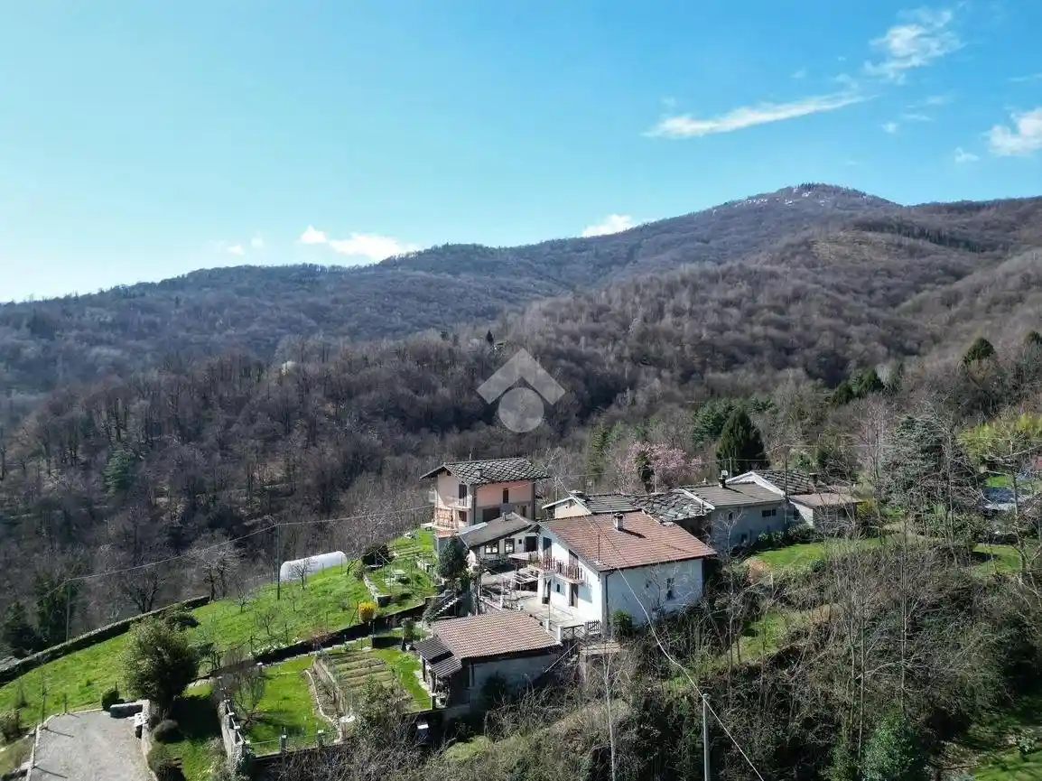 Casa indipendente in vendita a Bagnolo Piemonte