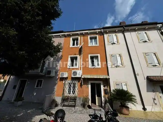 Appartamento in vendita a Verona