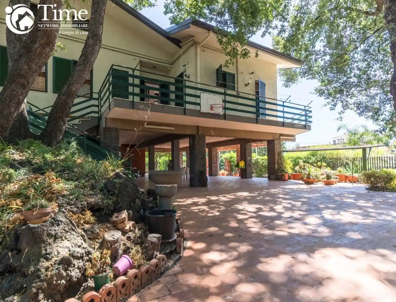 Villa in vendita a Aci Sant'Antonio