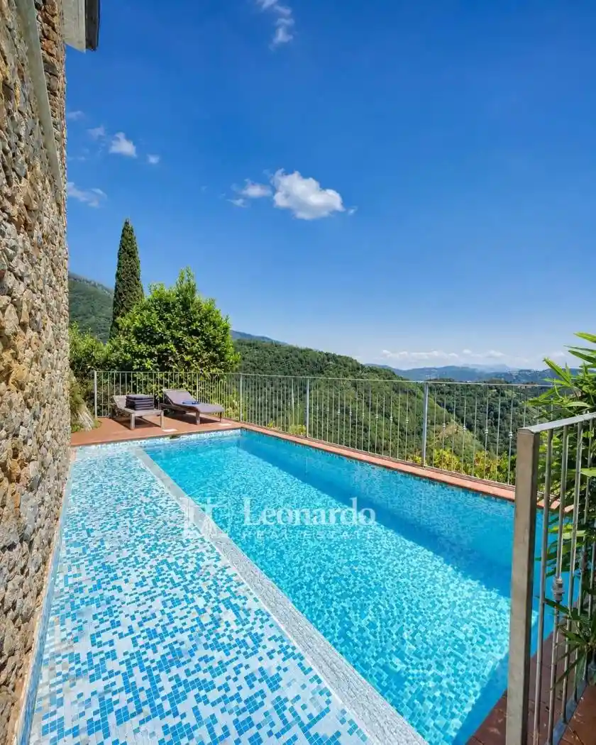 Villa in vendita a Pietrasanta