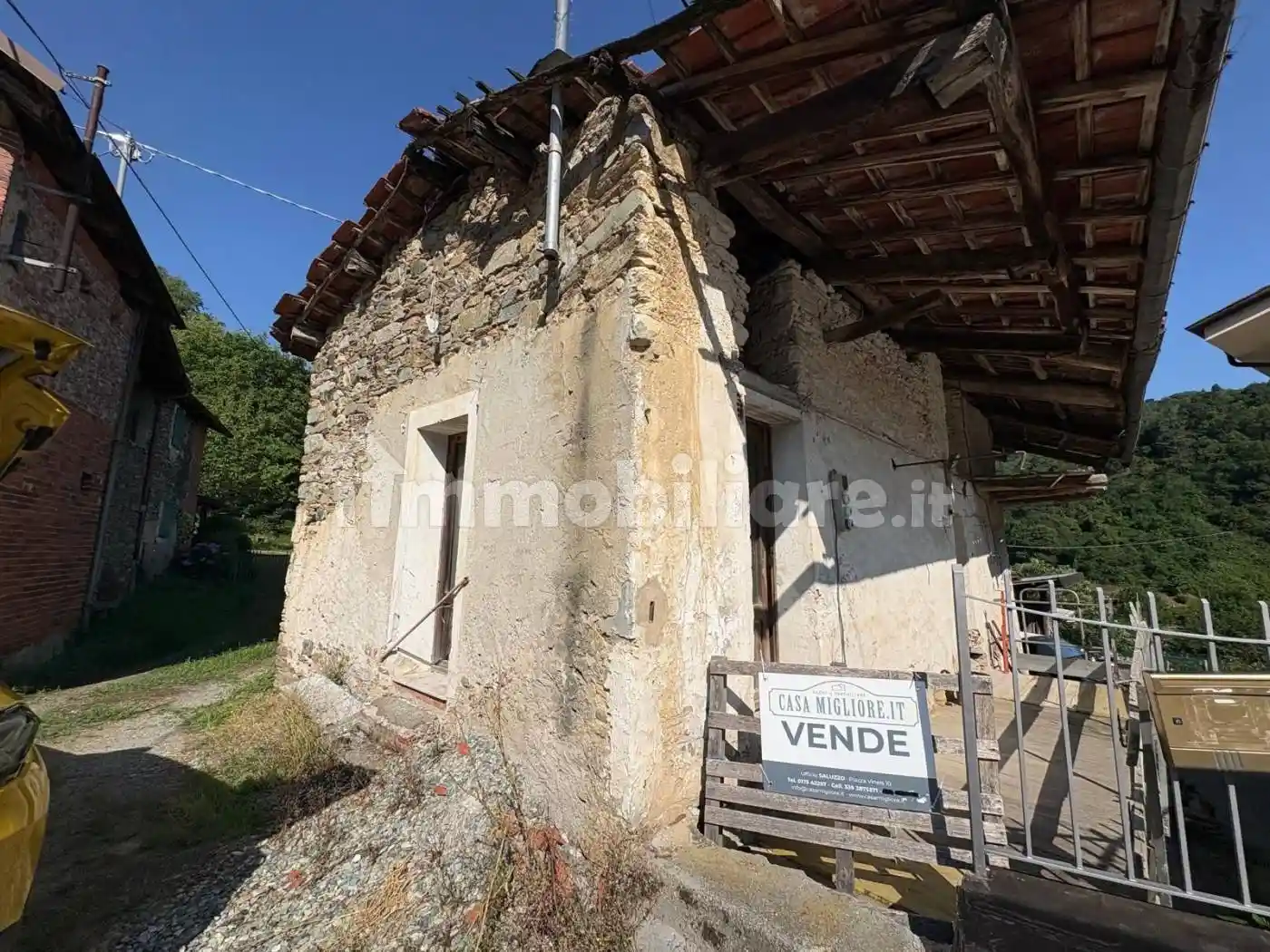 Casa indipendente in vendita a Brondello