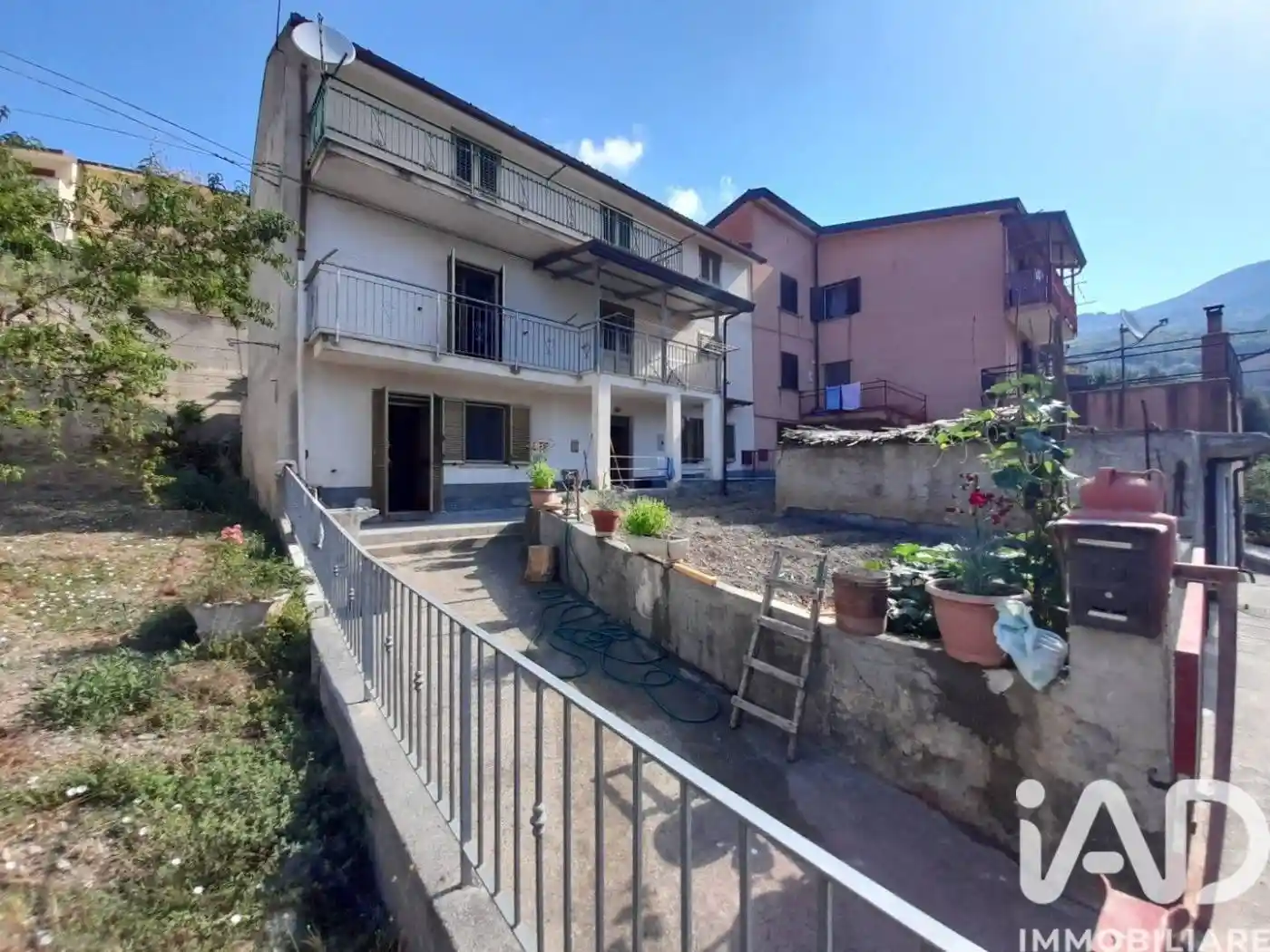 Casa indipendente in vendita a Fiumefreddo Bruzio