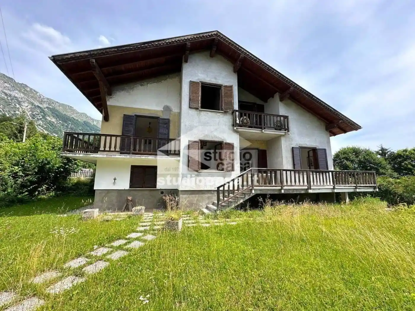 Villa in vendita a Isera