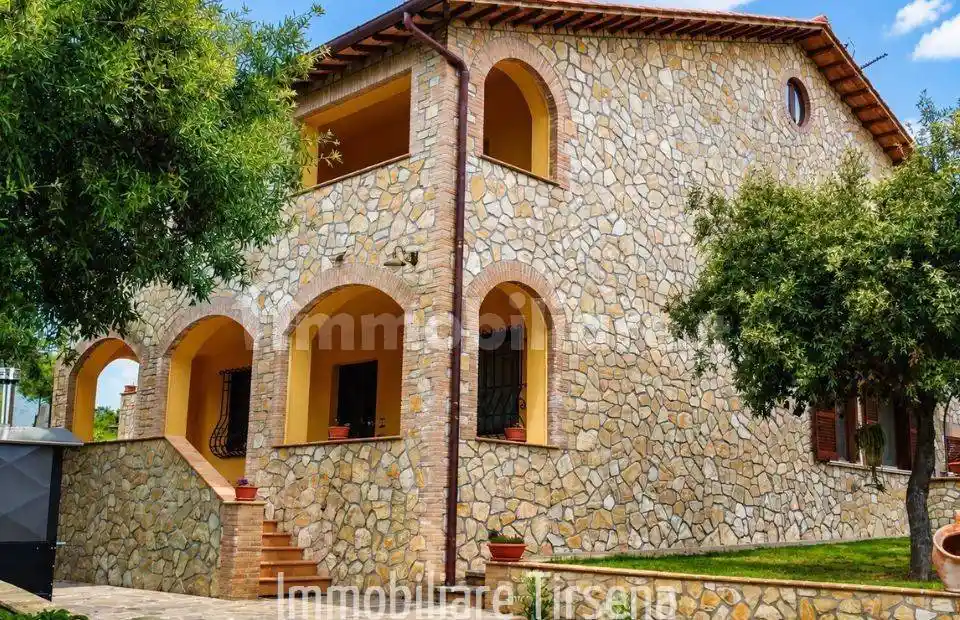 Villa in vendita a Orvieto