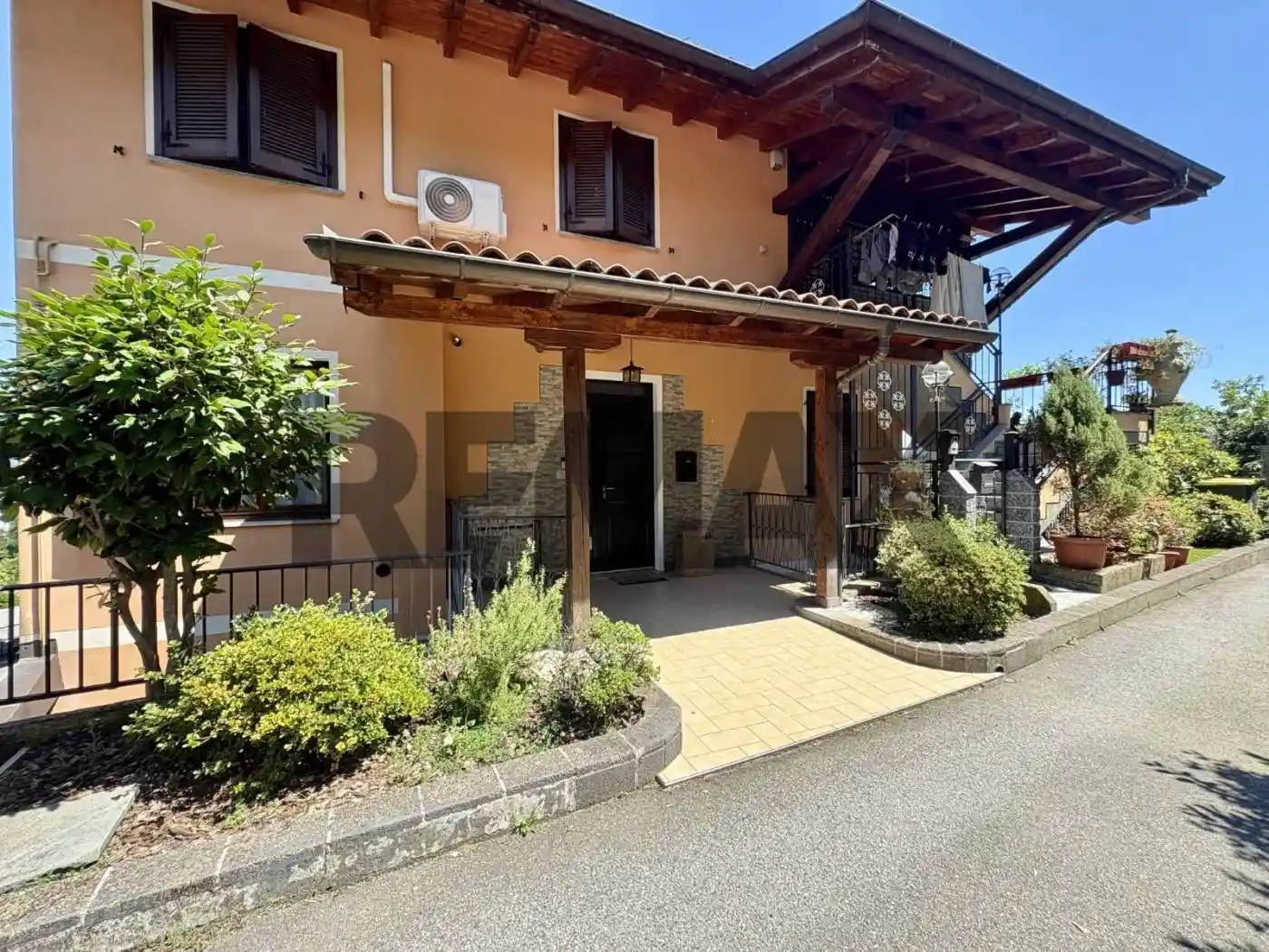 Appartamento in vendita a Verbania