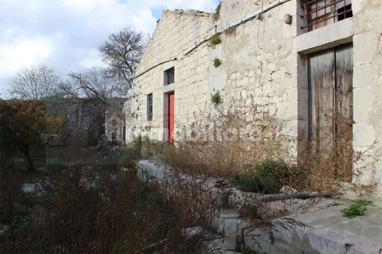 Rustico - Casale in vendita a Modica