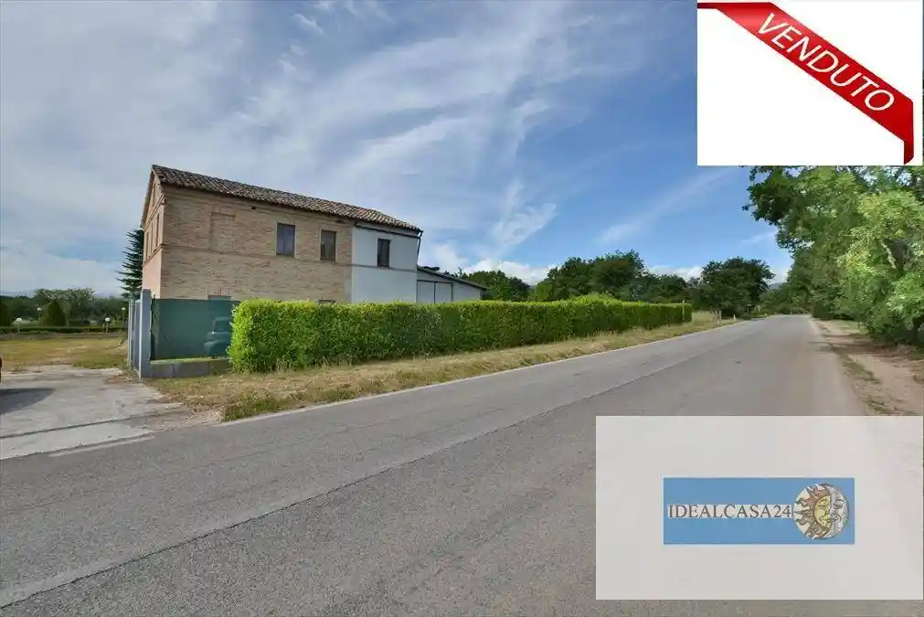 Casa indipendente in vendita a Treia