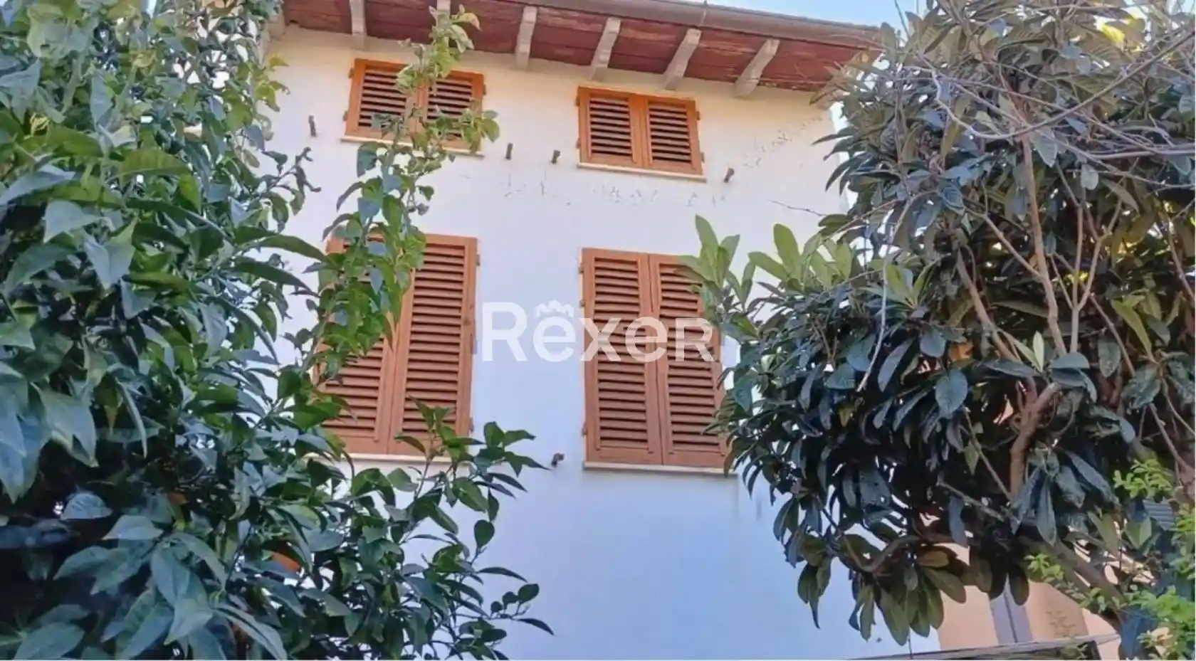 Casa indipendente in vendita a Prato