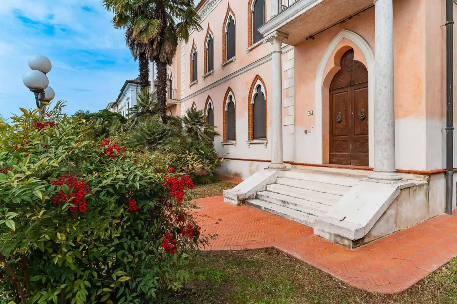 Villa in vendita a Suzzara