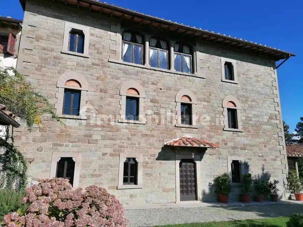 Rustico - Casale in vendita a Caprese Michelangelo