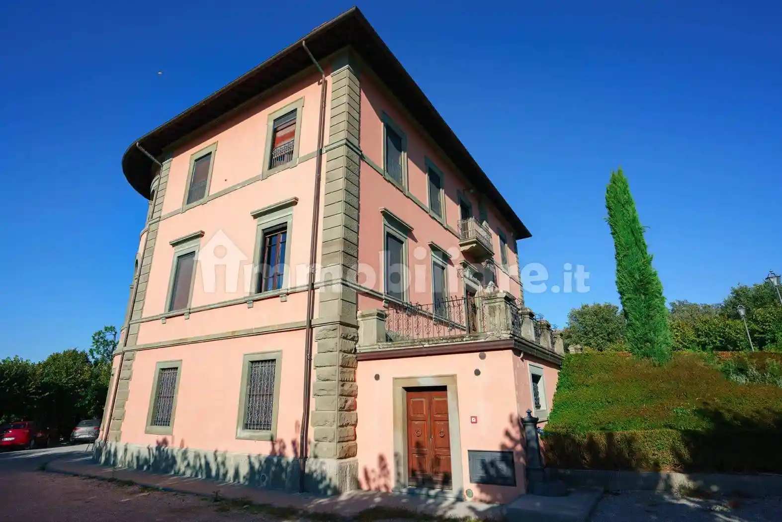 Villa in vendita a Cortona