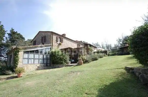 Rustico - Casale in vendita a Passignano sul Trasimeno