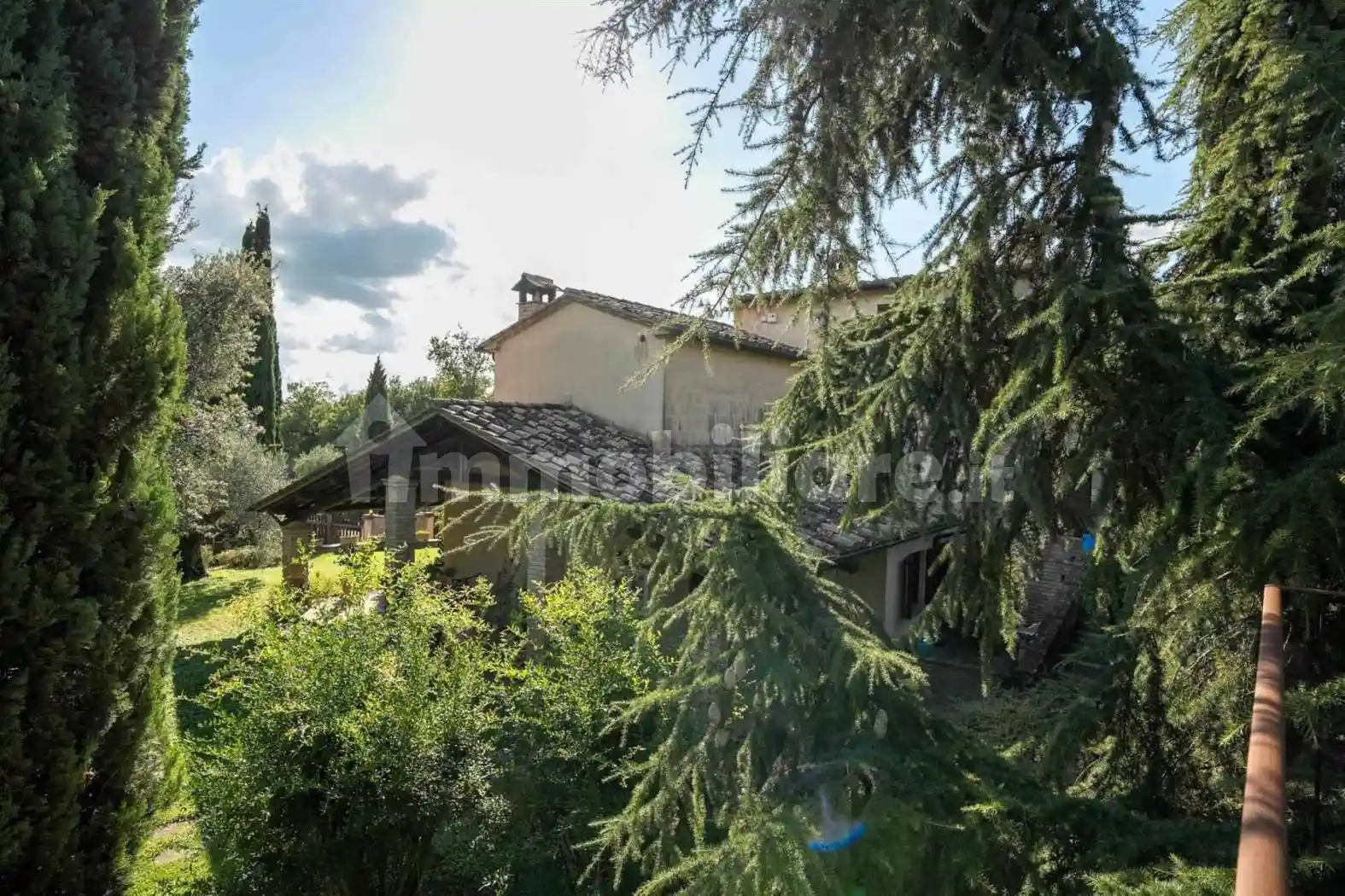 Rustico - Casale in vendita a Passignano sul Trasimeno