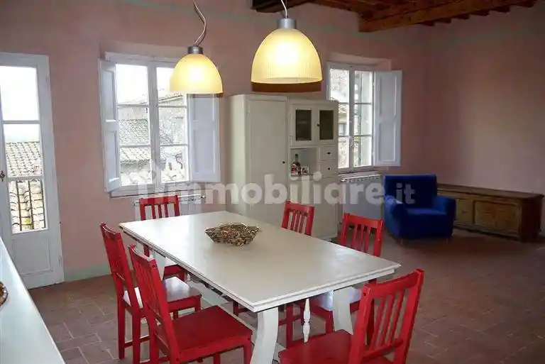 Appartamento in vendita a Castelnuovo Berardenga