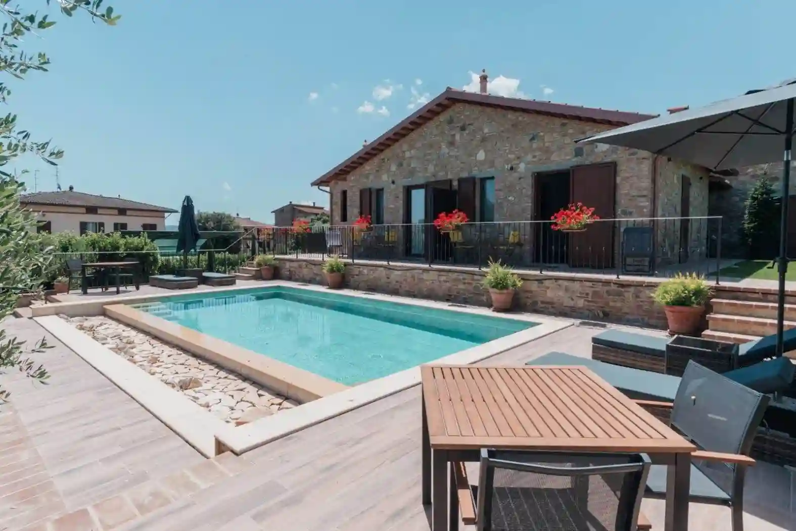 Villa - foto 2