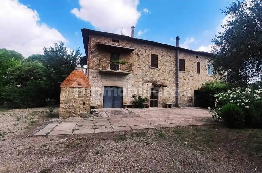 Rustico - Casale in vendita a Castiglion Fiorentino
