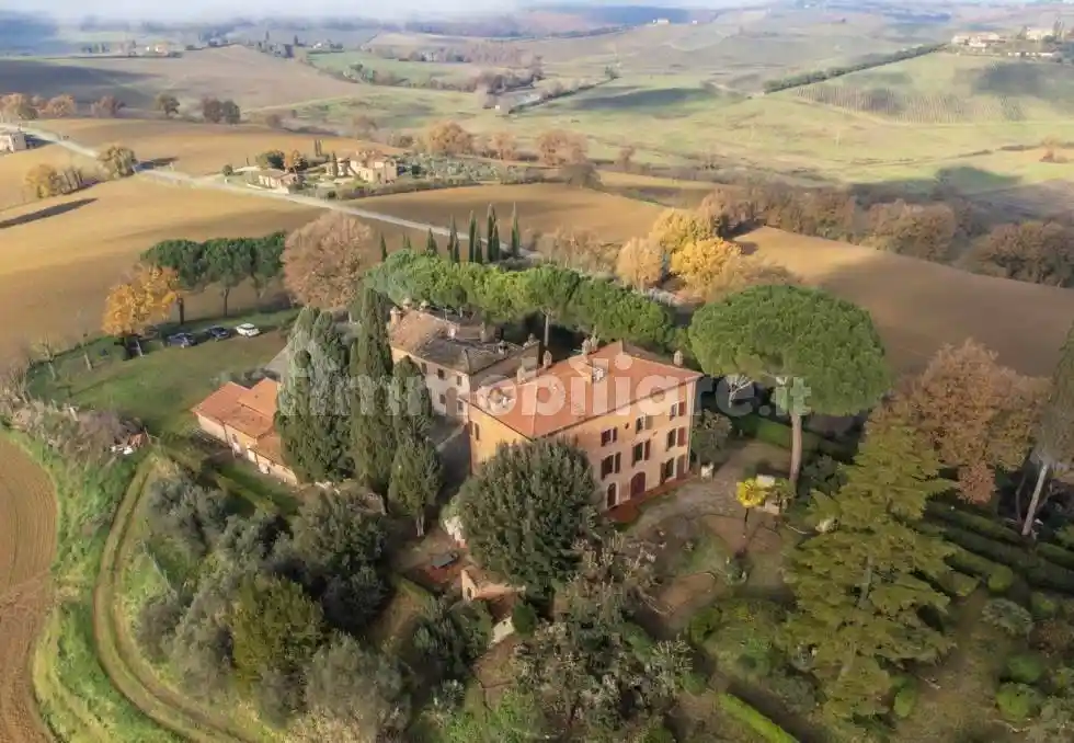 Rustico - Casale in vendita a Castiglione del Lago