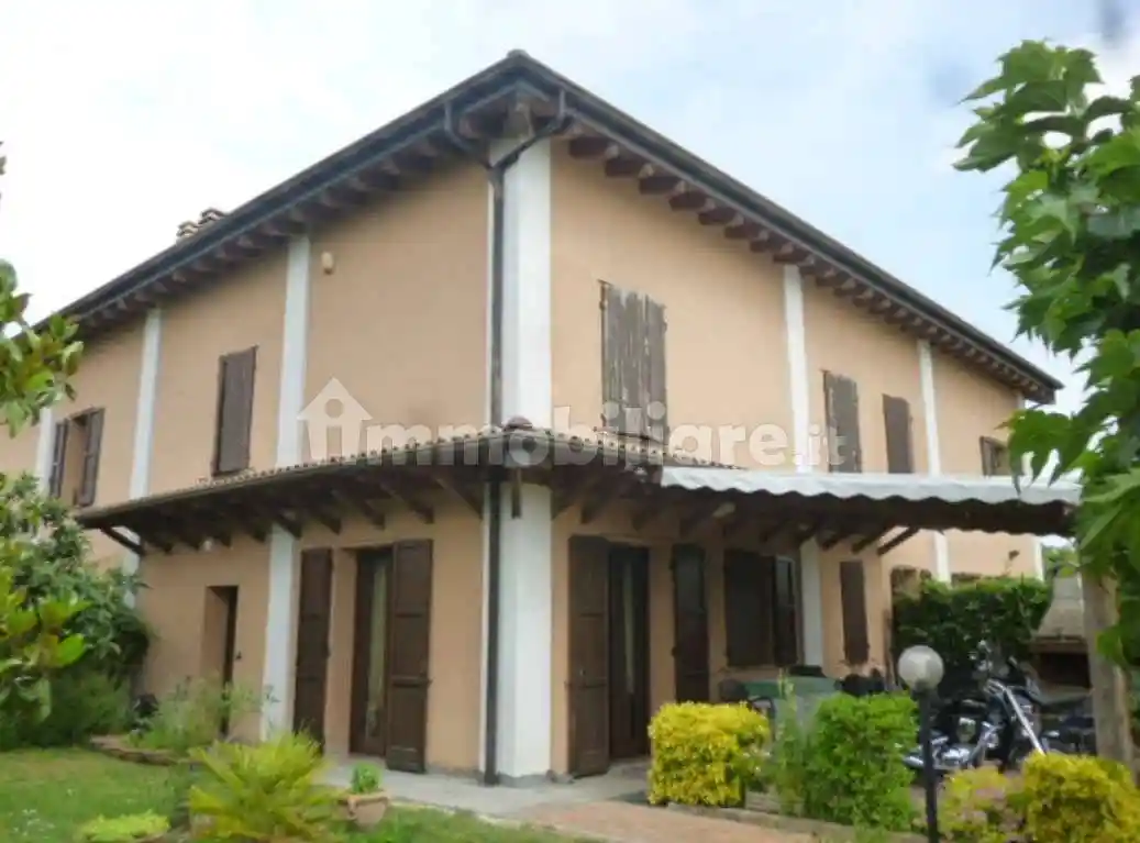 Villa in vendita a Argelato